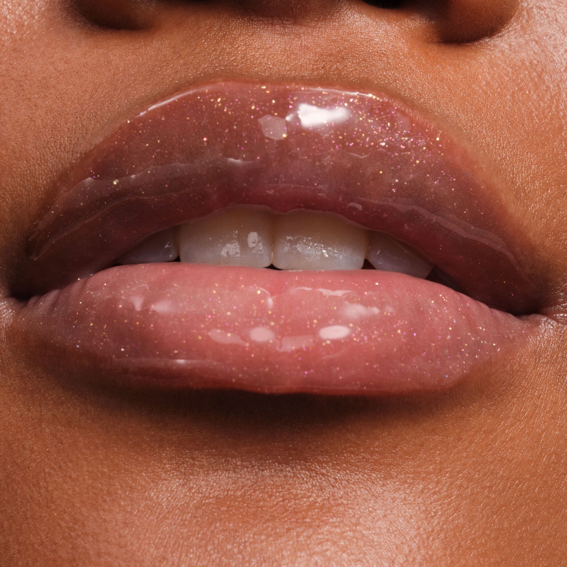 phyto-glow-lip-balm-shimmer-stardust-q5 NATR-10131-Phyto-Glow-Lip-Hover-Stardust.jpg