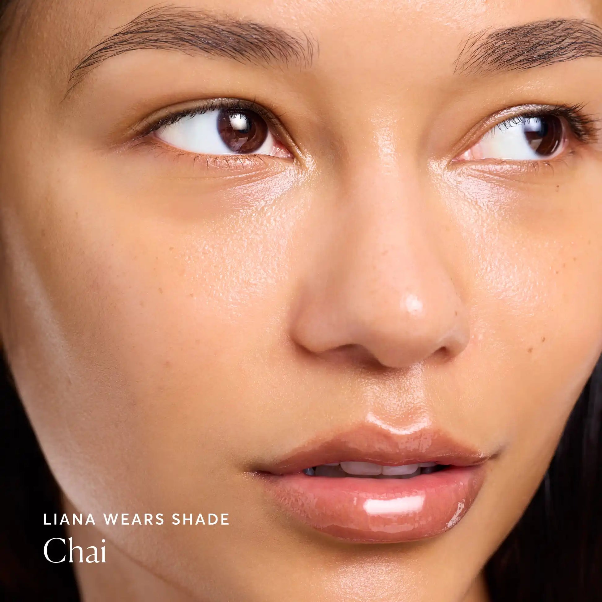 phyto-glow-lip-balm-chai-f3 NATR-60111-Alt-Images-Phyto-Glow-Lip-Balm-Chai-04.webp