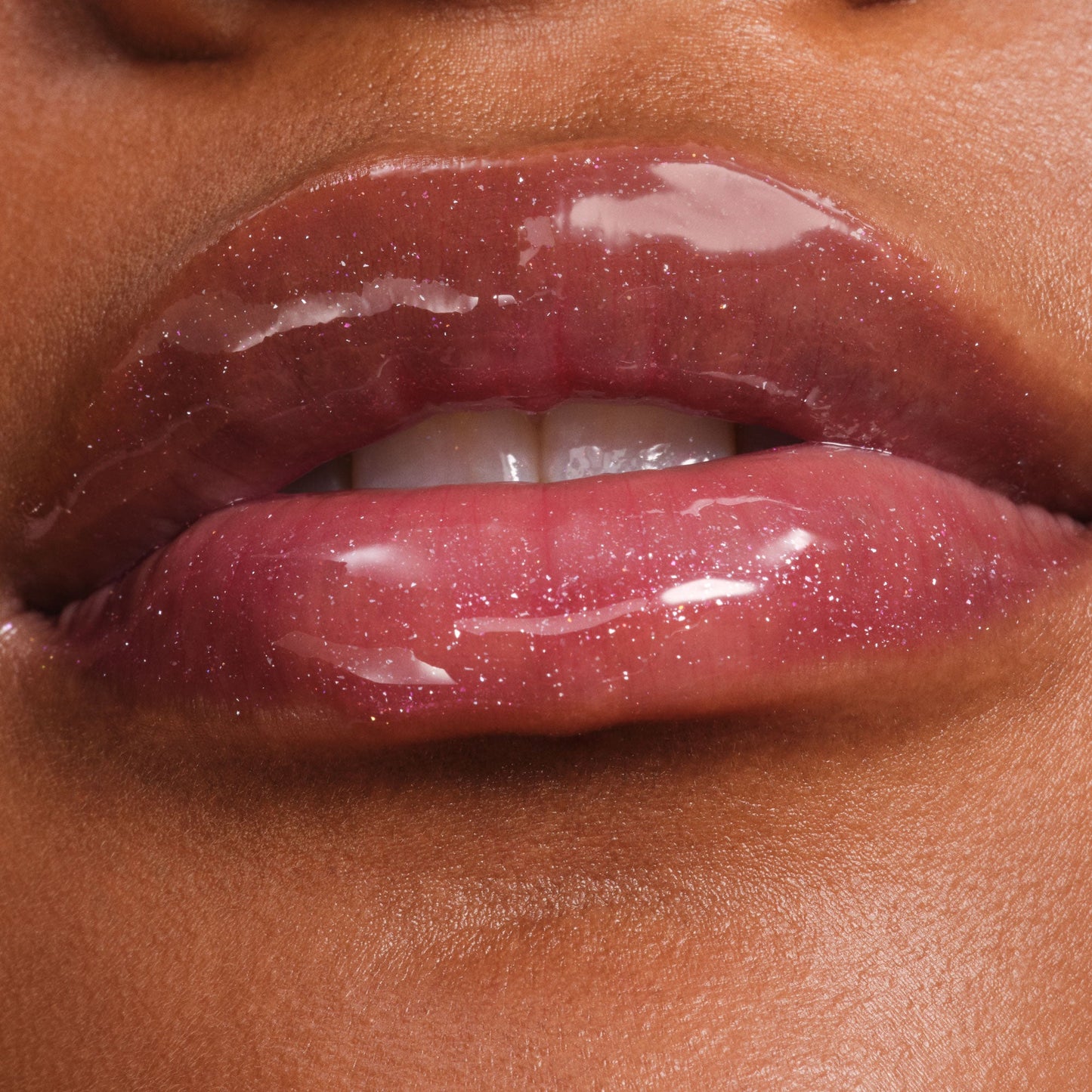 phyto-glow-lip-balm-shimmer-solar-r4 NATR-60145-Phyto-Glow-Lip-Hover-Solar.jpg