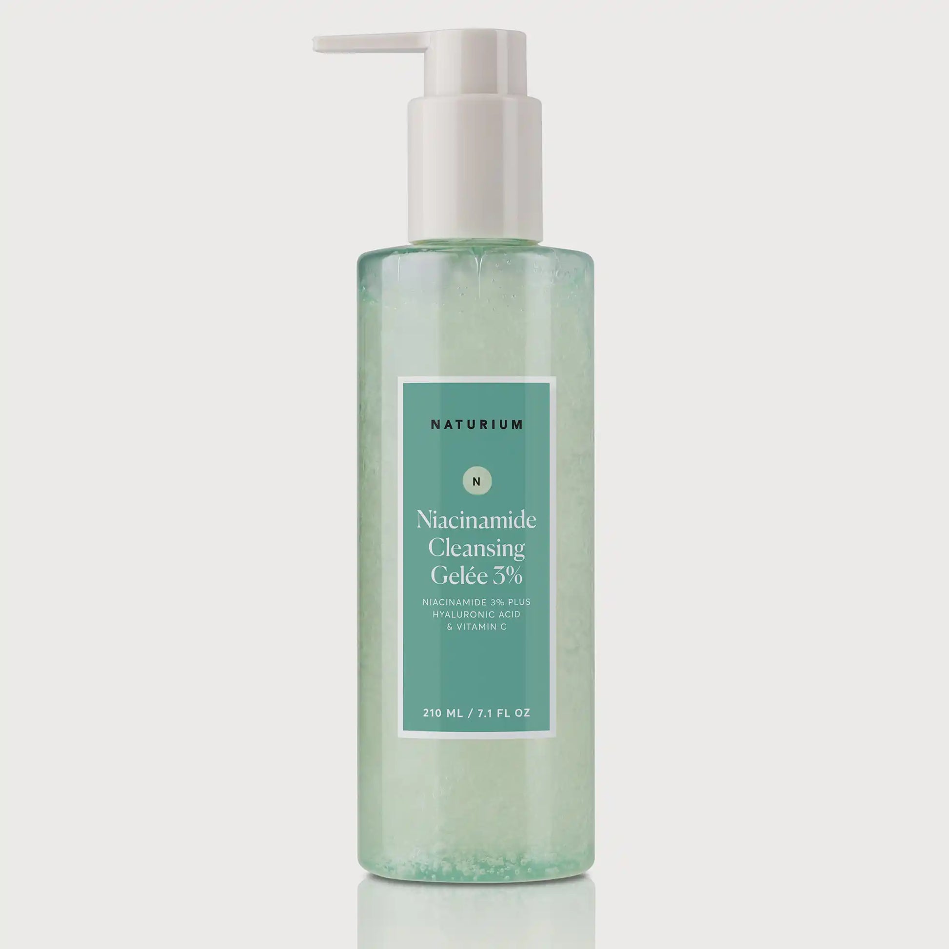 niacinamide-cleansing-gelee-3-o6 NATRM_Ecomm_Niacinamide-Cleansing-Gelee_Front.webp